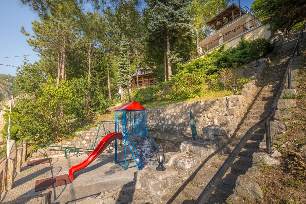 Vila Dunjarica Golubac Ngoại thất bức ảnh